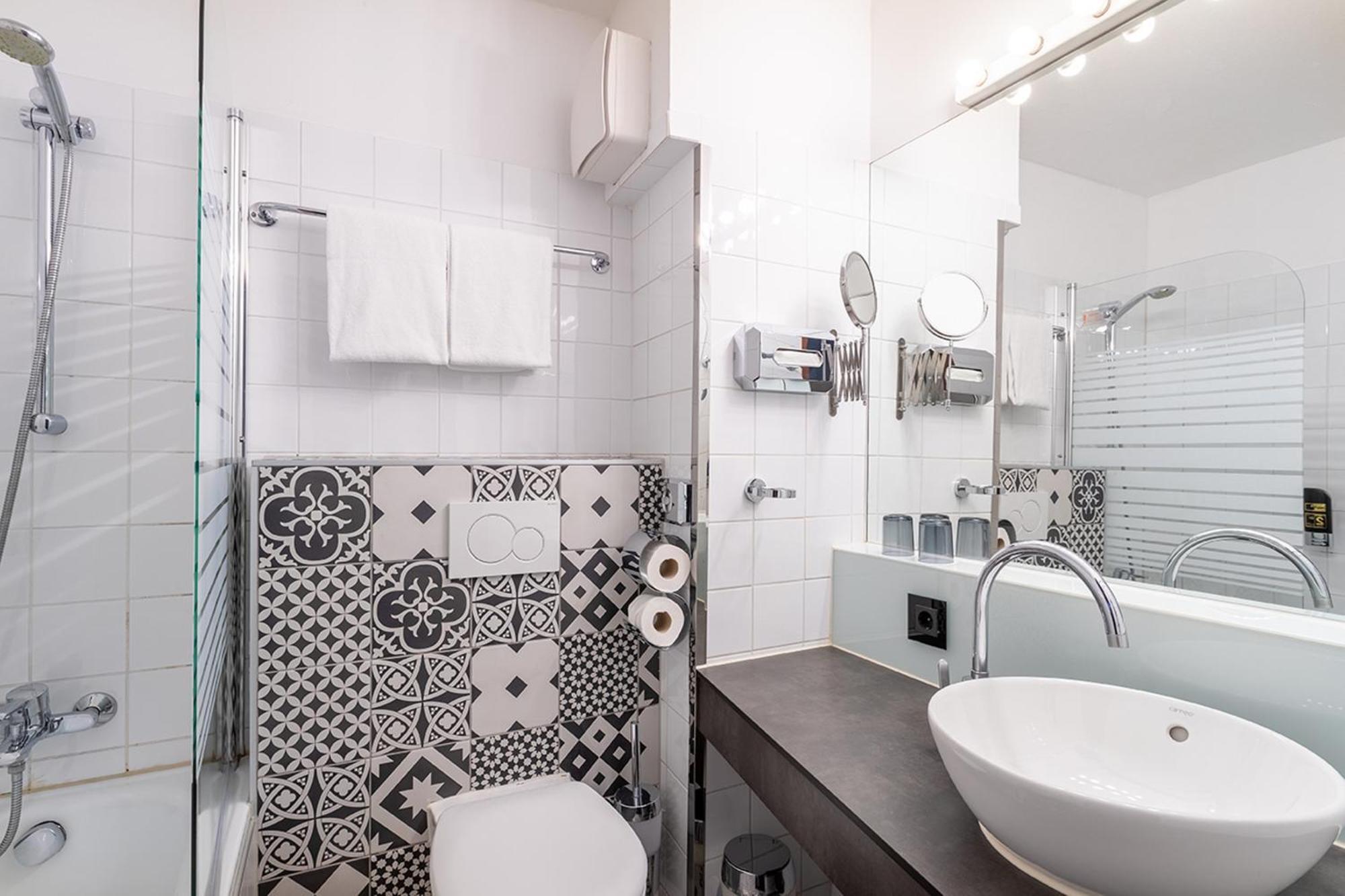 Hotel Calmo Wien Ngoại thất bức ảnh