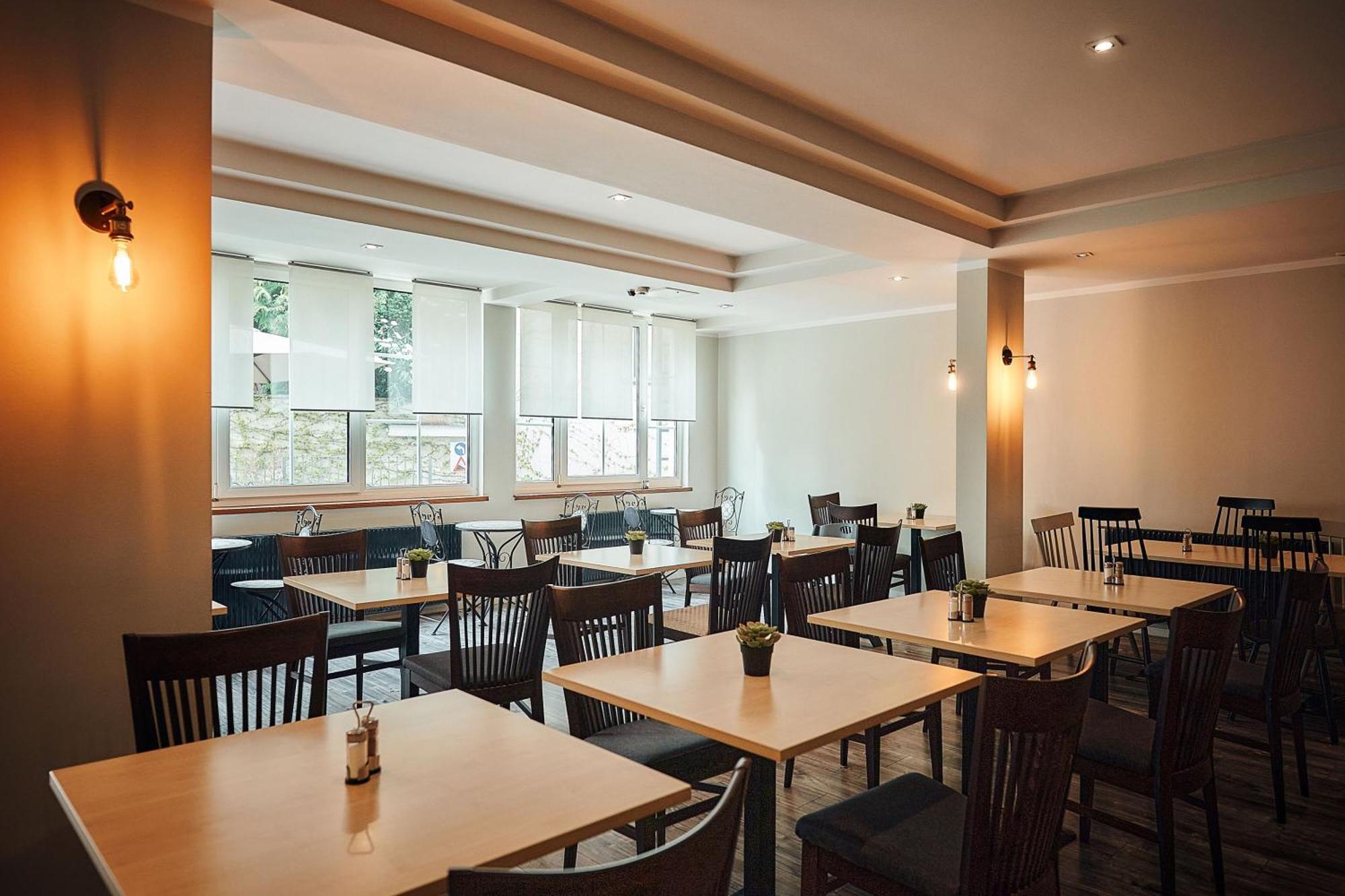 Hotel Calmo Wien Ngoại thất bức ảnh