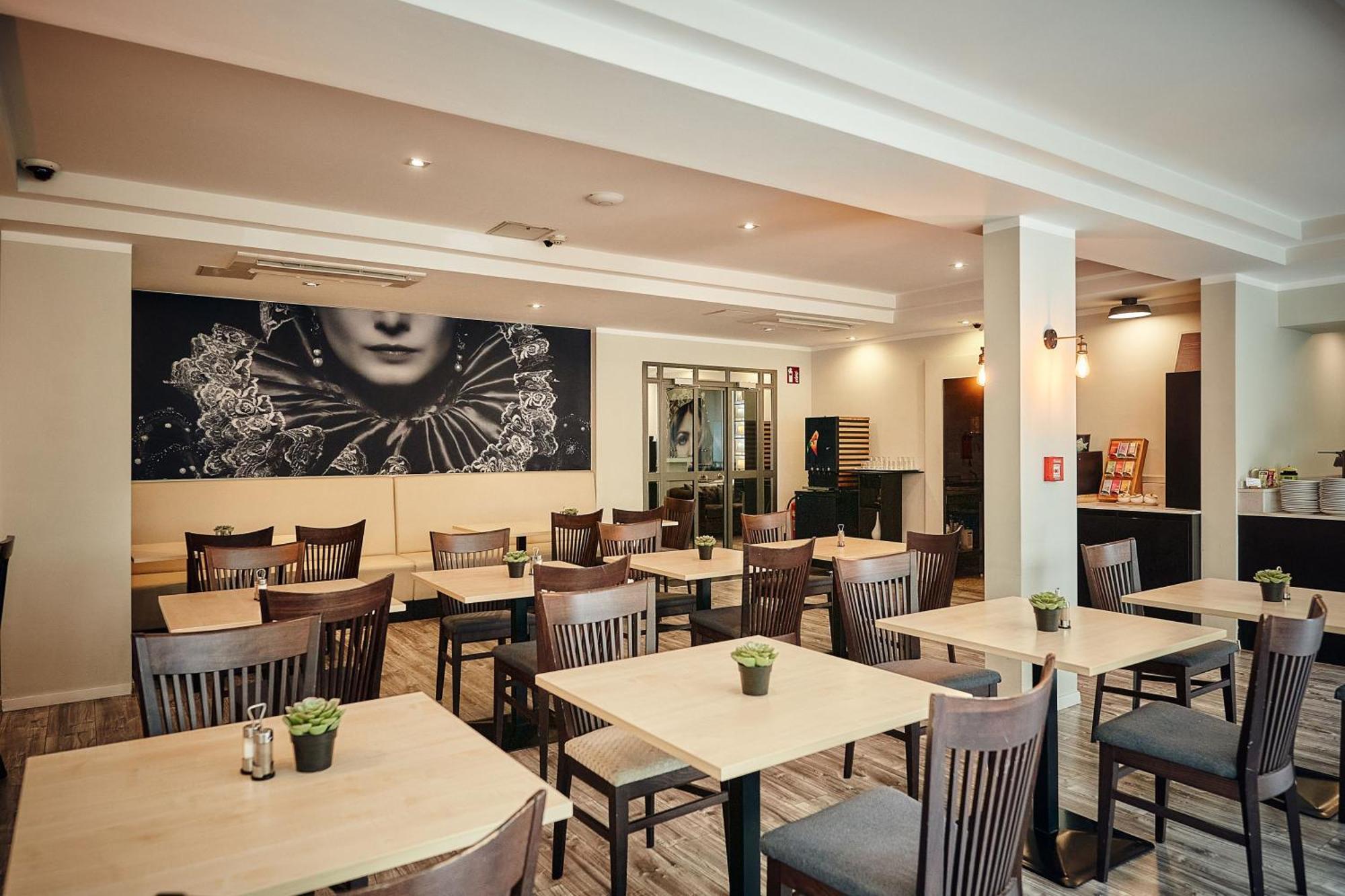 Hotel Calmo Wien Ngoại thất bức ảnh